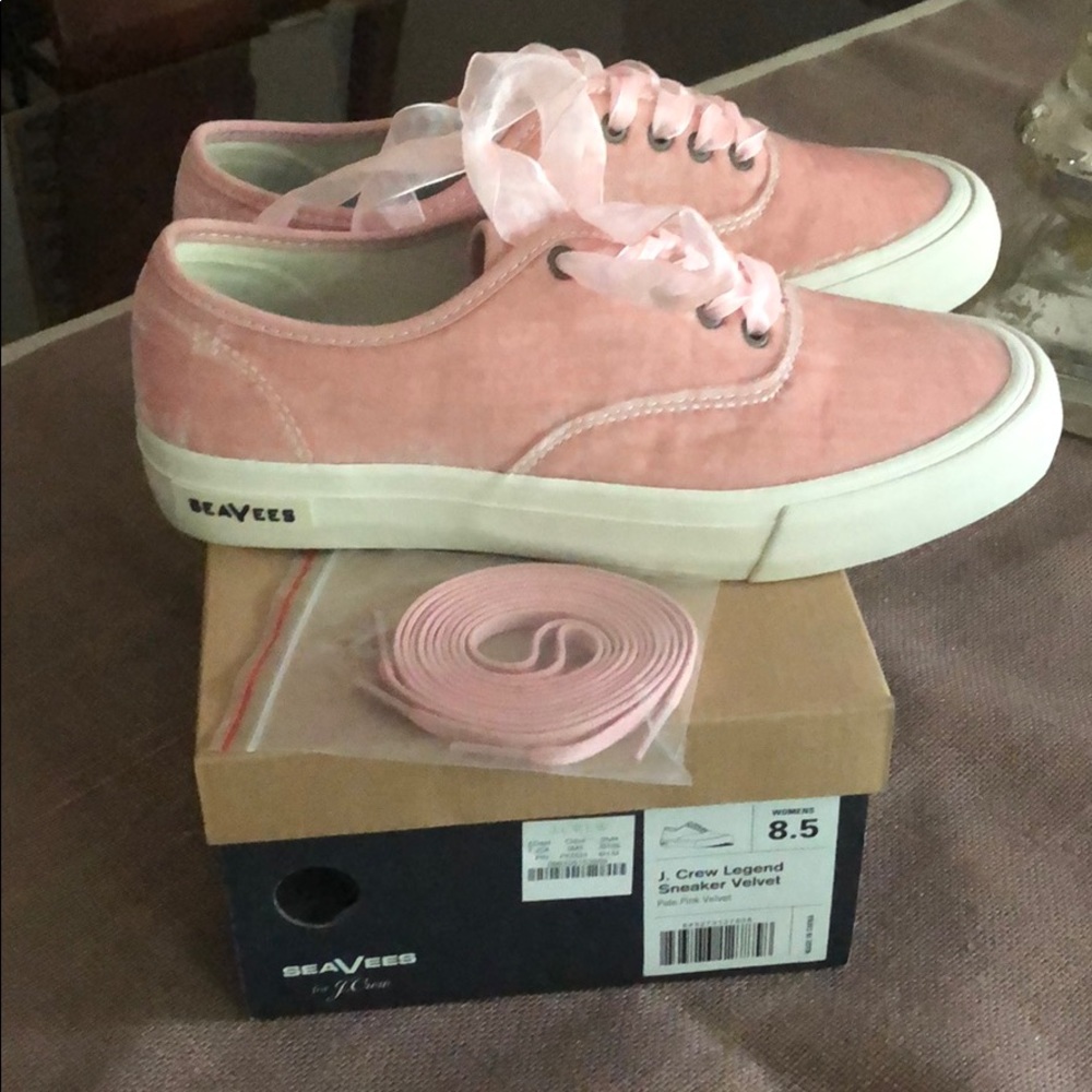 Seavees for J. Crew legend sneaker Velvet